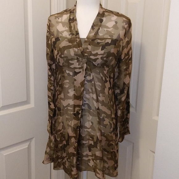 Lola made in Italy camo beach cover up - Picture 3 of 8